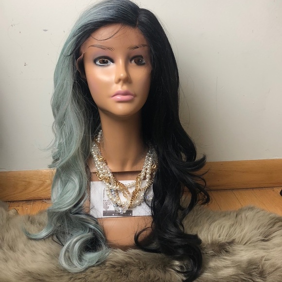 ?LEXI 20” BLUE SPLIT DYE LACE FRONT WIG  *NWT*